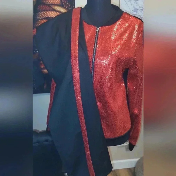 Sequence Two-piece Jacket And Pants Set New. Size Small . New - Picture 9 of 12